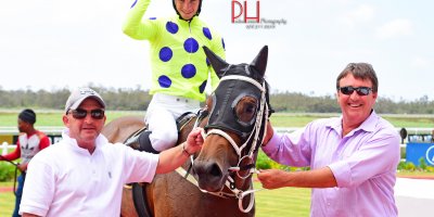 R2 Yvette Bremner Lyle Hewitson Zalika -Fairview 18-January-2019-1-PHP_1232