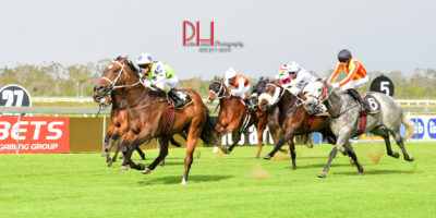 R7 Yvette Bremner Lyle Hewitson Quinlan-Fairview 30-November-2018-1-PHP_0860