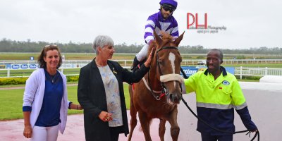 R4 Alan Greeff Stallone Naidoo Alphabet Street-Fairview 8-March-2019-1-PHP_0282