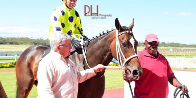 R4 Vaughan Marchall-MJ Byleveld-Charge D'Affaires-Fairview 1-March-2019-1-PHP_8970