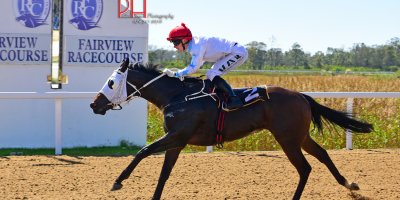 R1 Yvette Bremner Lyle Hewitson Fat Lady Sings-Fairview 12-April-2019-1-PHP_4121