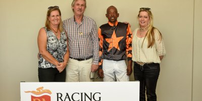 R2 Yvette Bremner Lucky Mkhwambi Dancing In Seattle - Work Riders- 11 May 2019-Fairview Racecourse-PHP_9013