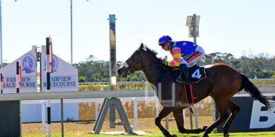 R2 Alan Greeff Greg Cheyne Foreign Source- 14 June 2019-Fairview Racecourse-1-PHP_5367