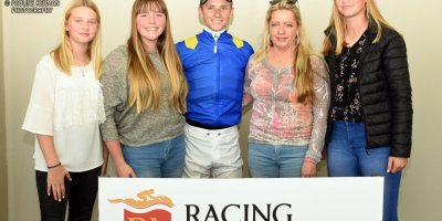 R2 Yvette Bremner Lyle Hewitson Self Assured- 28 June 2019-Fairview Racecourse-1-PHP_7840 (1)