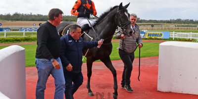 R3 Yvette Bremner Lyle Hewitson Elusive Fountain- 12 July 2019-Fairview Racecourse-1-PHP_9820