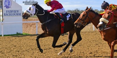 R4 Gavin Smith Muzi Yeni Conquering King- 19 July 2019-Fairview Racecourse-1-PHP_0975