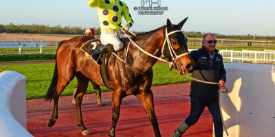 R9 Yvette Bremner Lyle Hewitson Zalika- 5 July 2019-Fairview Racecourse-1-PHP_8826