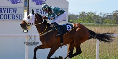R2 Gavin Smith Julius Mphanya Saroo-Fairview Racecourse-4 October 20191-PHP_2290