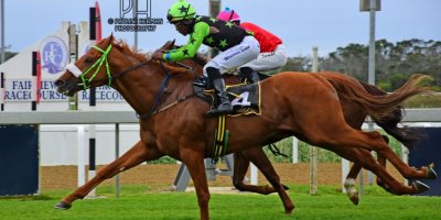 R6 Five Star Racing Robert Khathi Victory March-Fairview Racecourse -8 November 2019-1-PHP_7063