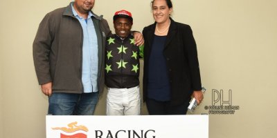 R6 Five Star Racing Robert Khathi Victory March-Fairview Racecourse -8 November 2019-1-PHP_7103