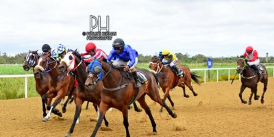 R3 Jacques Strydom Daniel Bogaleboile Omaha Tribe-Fairview Racecourse -30 December 2019-1-PHP_7073