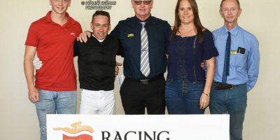 R3 Gavin Smith Marco van Rensburg Marmalade Cat-Fairview Racecourse-24 FEB 2020-1-PHP_5210