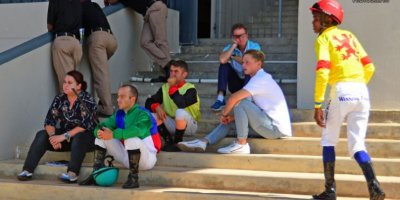 R5 Meeting Abandoned due to protesting on track-Fairview Racecourse-21 FEB 2020-1-PHP_5005